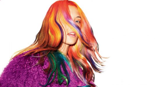 Το No1 Hair Trend για το Colour Day Festival